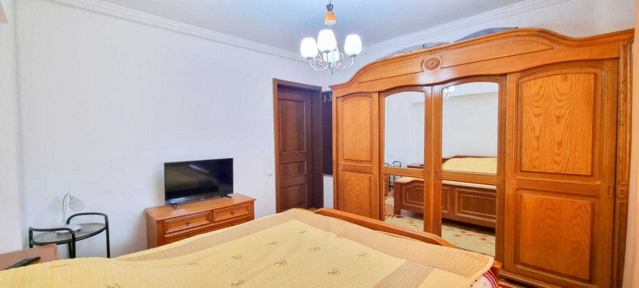 Apartament 3 camere Calea Calarasilor, Orzari, Delea Veche, Restaurant 