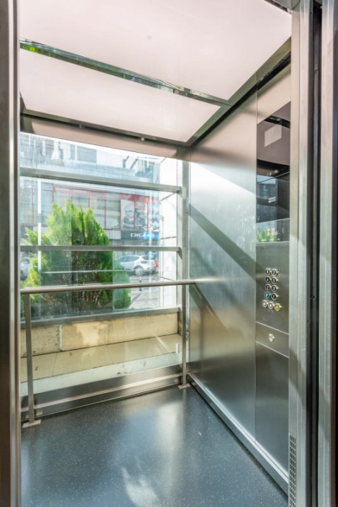 Office space | Vitan Center | Utilities included | 46sqm