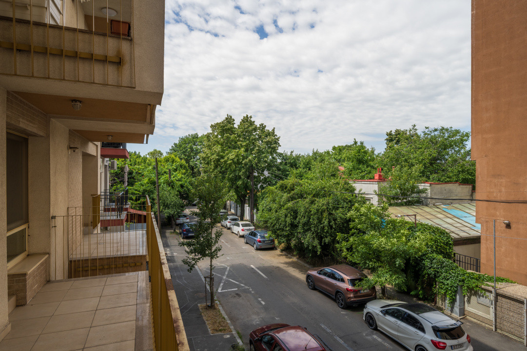 2 camere - Bucurestii Noi - Metrou Jiului 850 M