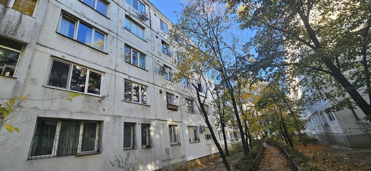 Apartament 2 Camere Decomandat Parc Moghioros