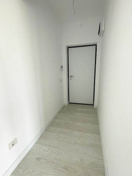 Apartament cu 3 camere,70 mp,etaj 2 in Sun Lake Residence