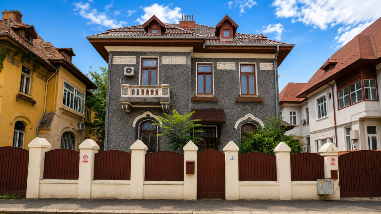 Vila Interbelica S+P+1+M | Kiseleff - Aviatorilor - Docentilor | 504 MP Teren