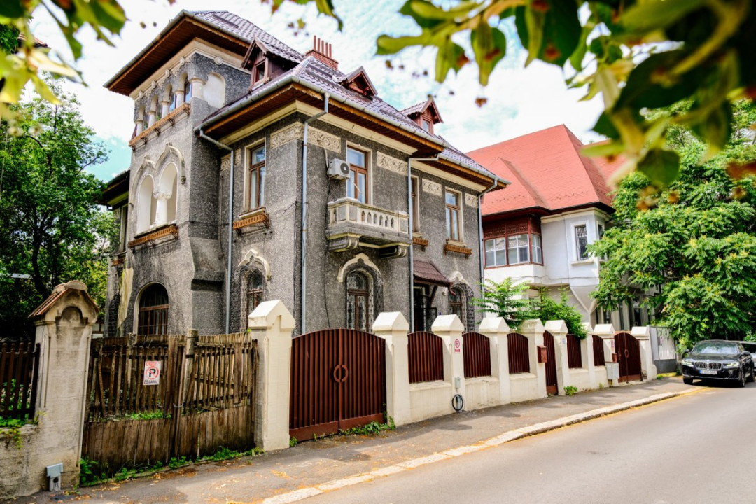 Vila Interbelica S+P+1+M | Kiseleff - Aviatorilor - Docentilor | 504 MP Teren
