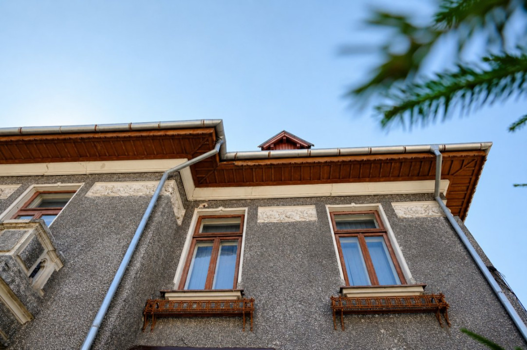 Vila Interbelica S+P+1+M | Kiseleff - Aviatorilor - Docentilor | 504 MP Teren