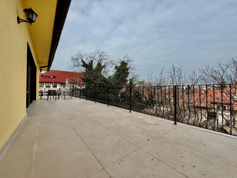 Penthouse Duplex cu vedere la Arcul de Triumf