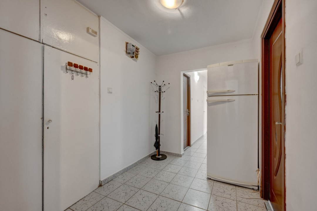 PIATA RAHOVA - 3 CAMERE 68 MP, ETAJ 7, CENTRALA PROPRIE!