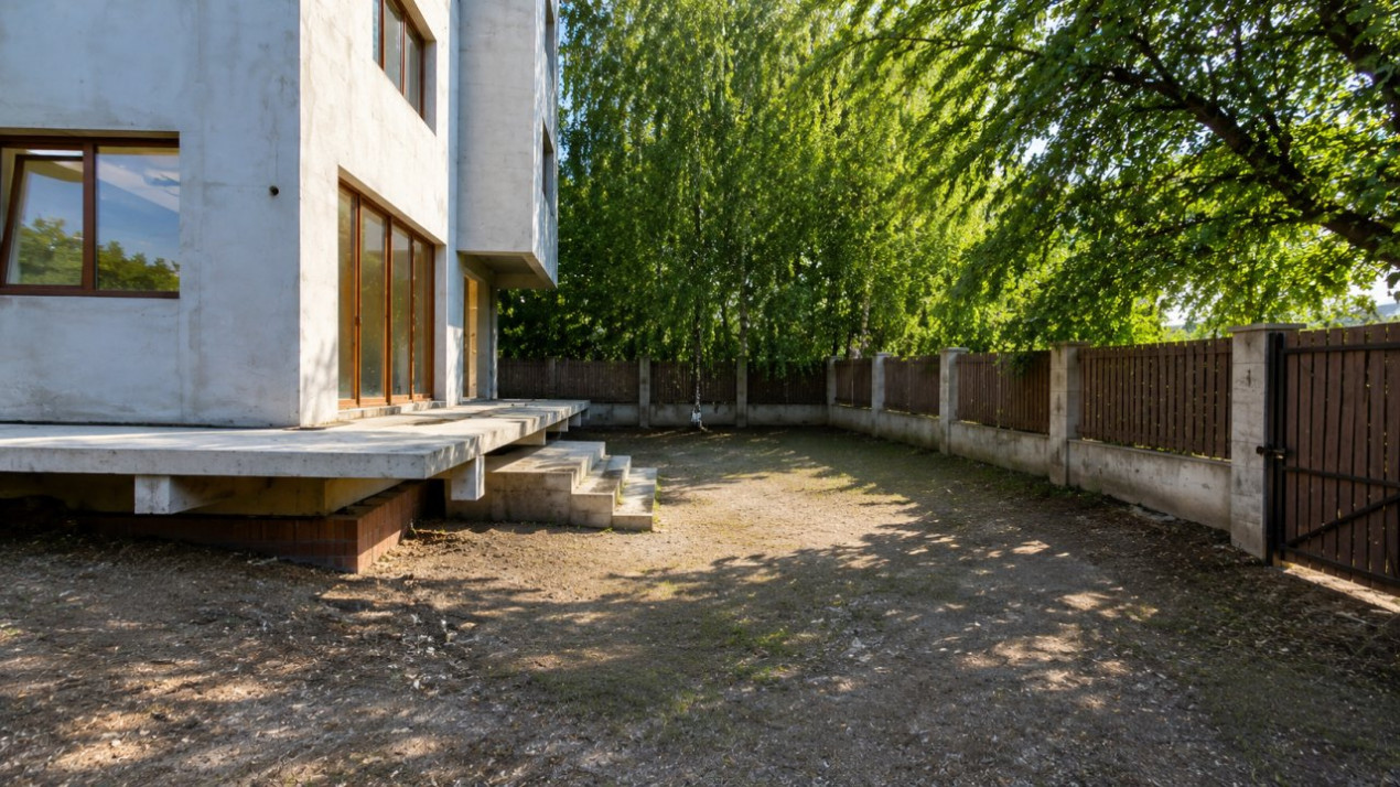 Clădire D+P+2E, 688 mp construiți | Teren 400 mp | Tunari | Ideal investiție 
