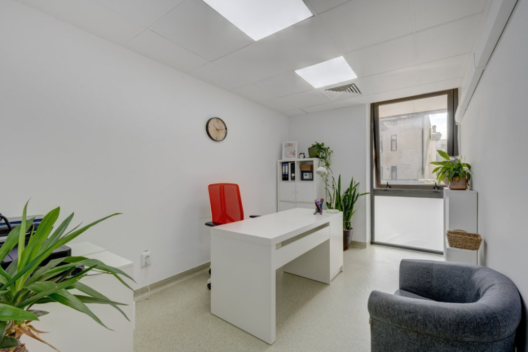 Unirii – Radu Vodă | Spațiu Comercial 248 mp | Două Fronturi Stradale