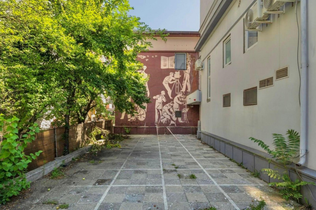 Spatiu birou | 4 camere | 96 mp | Bucurestii Noi 48