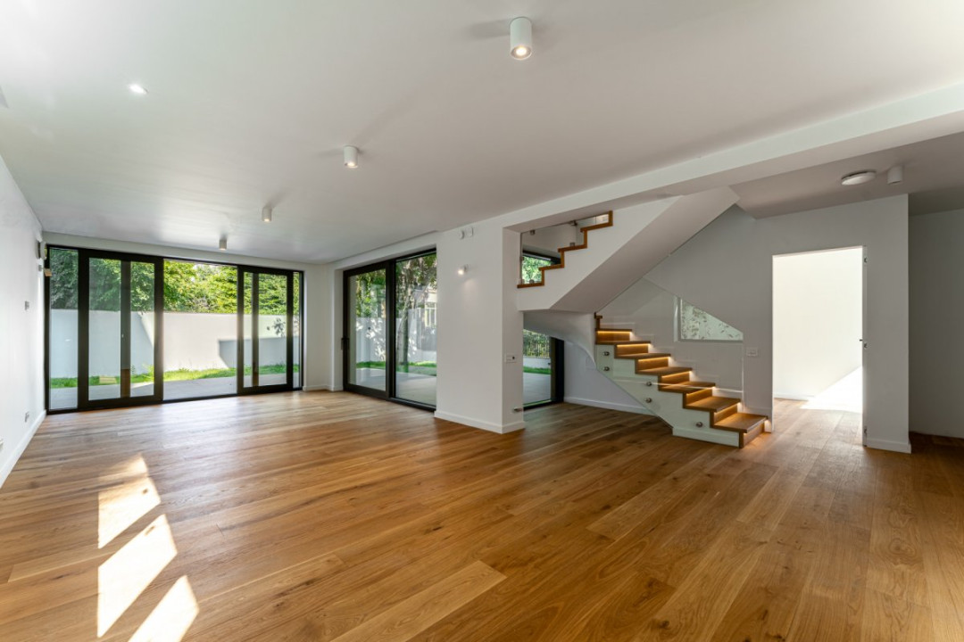 Vila individuala langa Lacul Baneasa | 6 camere, lift interior