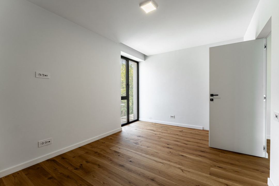 Vila individuala langa Lacul Baneasa | 6 camere, lift interior
