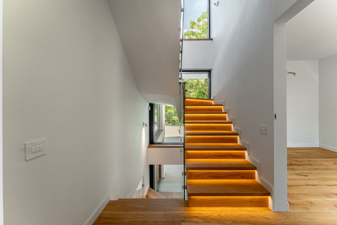 Vila individuala langa Lacul Baneasa | 6 camere, lift interior