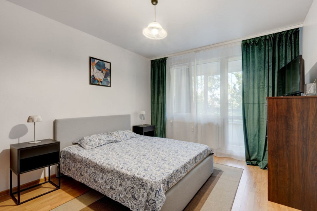 Apartament 3 camere decomandat | Metrou 1 Decembrie 