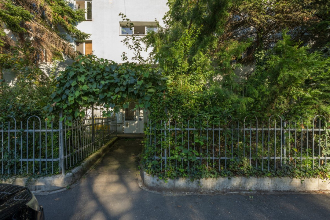 Apartament 3 camere decomandat | Metrou 1 Decembrie 