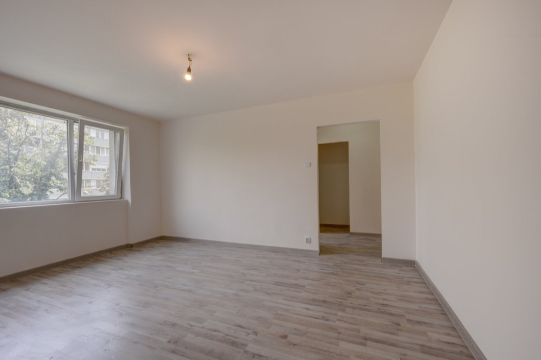 DRISTOR – BABA NOVAC, AP. 3 CAMERE 64 MP , ETAJ 4 DIN 10, 2 BALCOANE, RENOVAT!