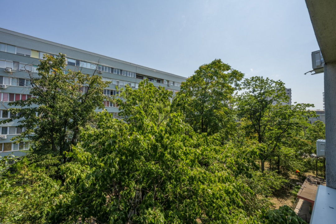 DRISTOR – BABA NOVAC, AP. 3 CAMERE 64 MP , ETAJ 4 DIN 10, 2 BALCOANE, RENOVAT!
