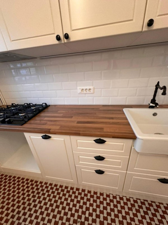 Inchiriere apartament 4 camere  parter Dorobanti