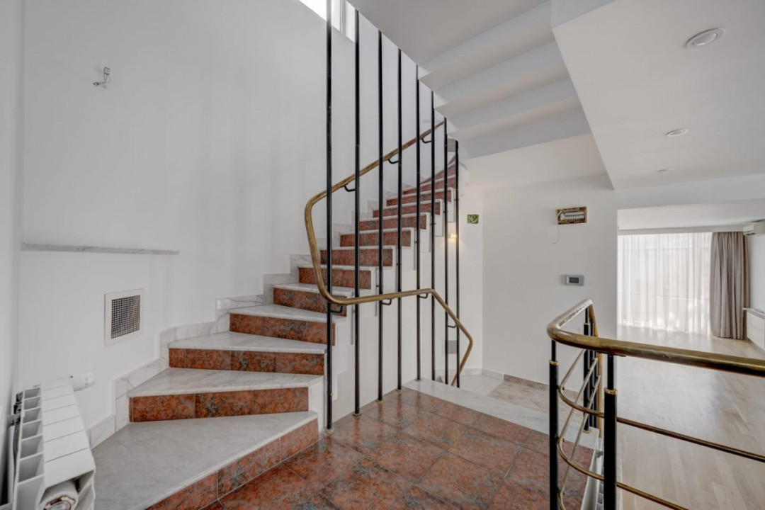 Duplex 4 camere Piata Dorobanti