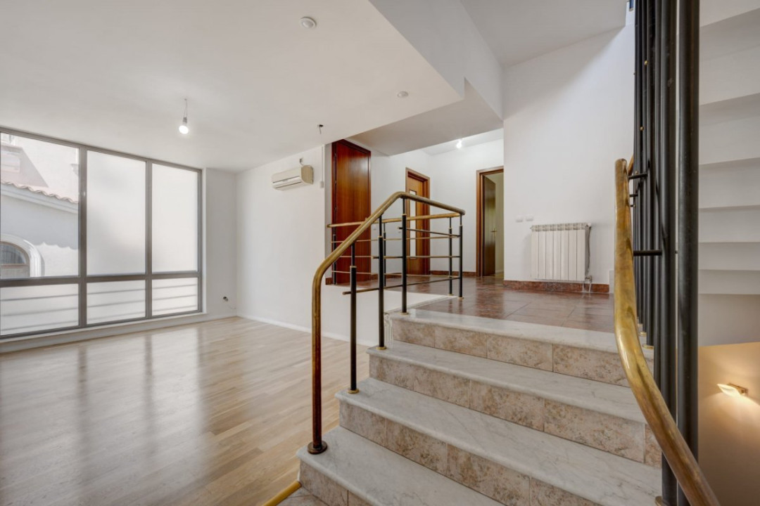 Duplex 4 camere Piata Dorobanti