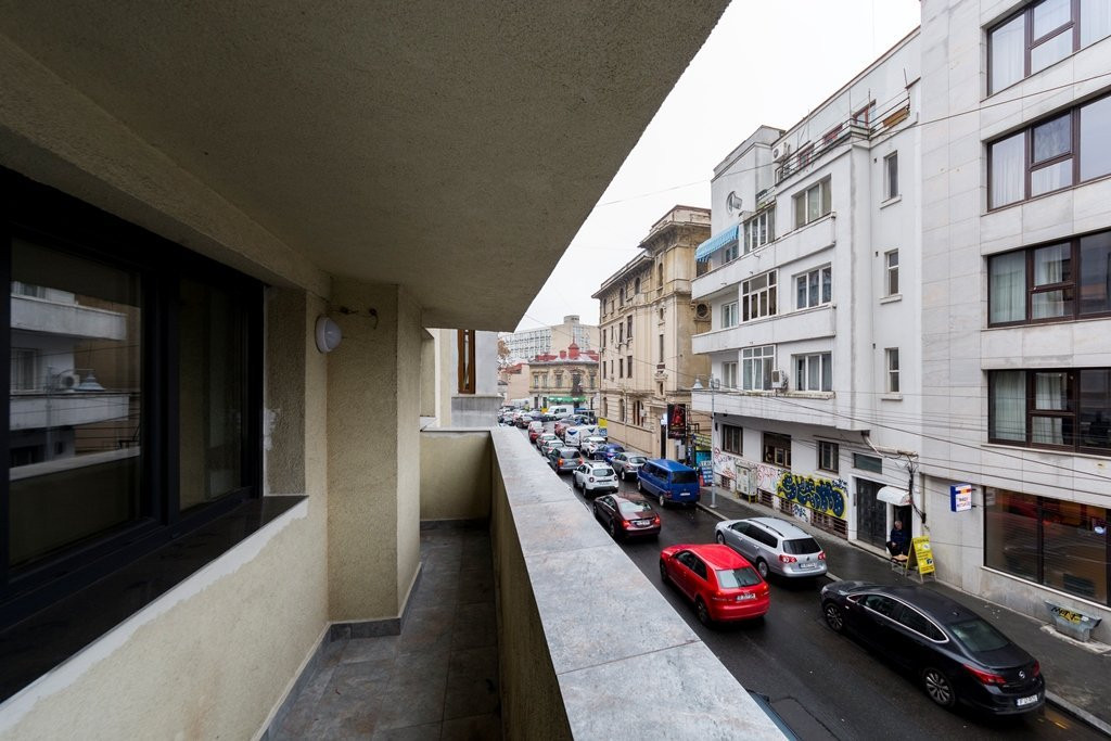 Inchiriere spatiu birou 4 camere Piata Romana