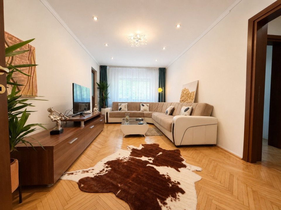Apartament elegant cu 2 camere in zona Mosilor.