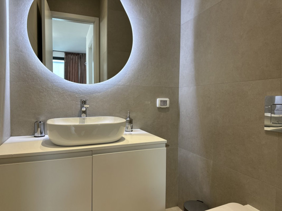 Penthouse de închiriat în WIN Herăstrău | 5 cam | Terasă panoramică | 2 locuri 