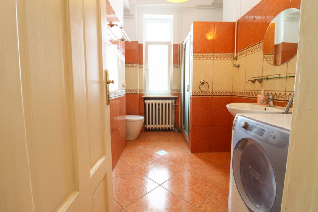 Apartament de închiriat în Piața Victoriei | 115 mp | centrală proprie