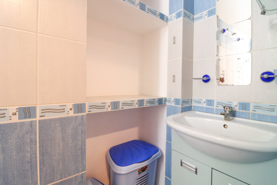 Apartament de închiriat în Piața Victoriei | 115 mp | centrală proprie