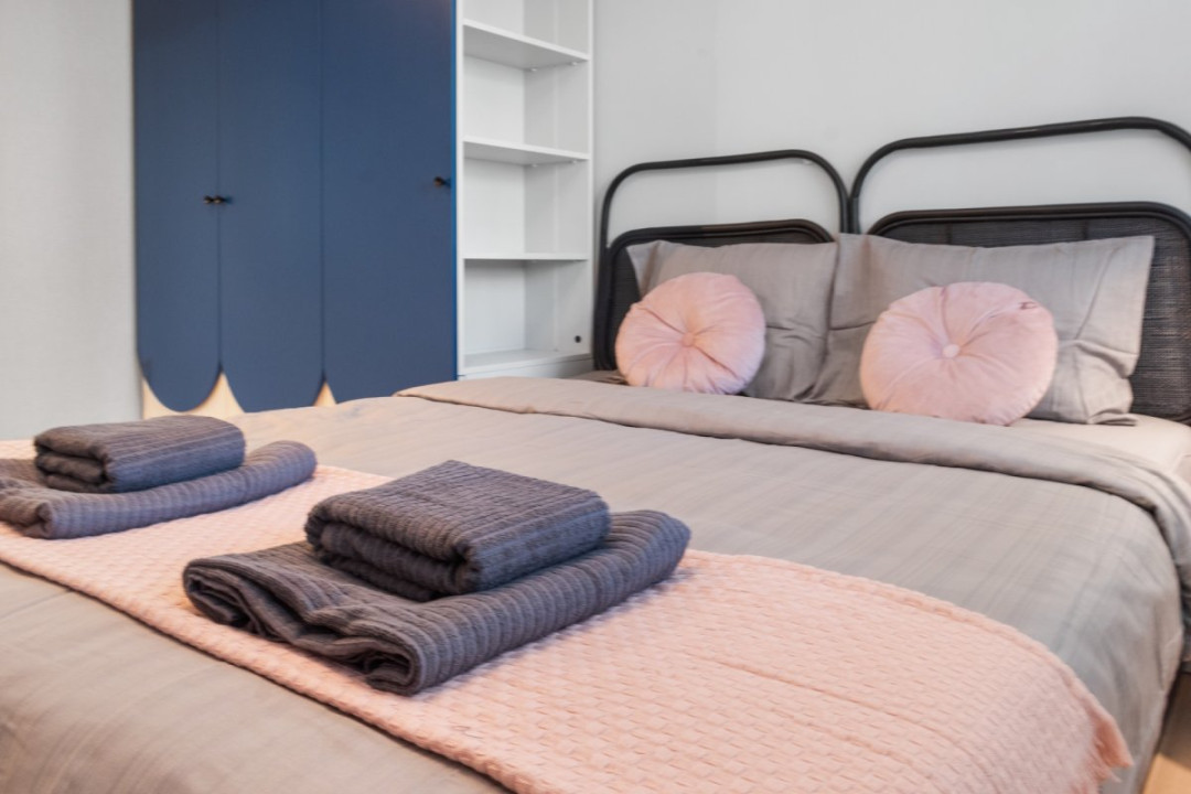 Cochet, locatie, stare foarte buna