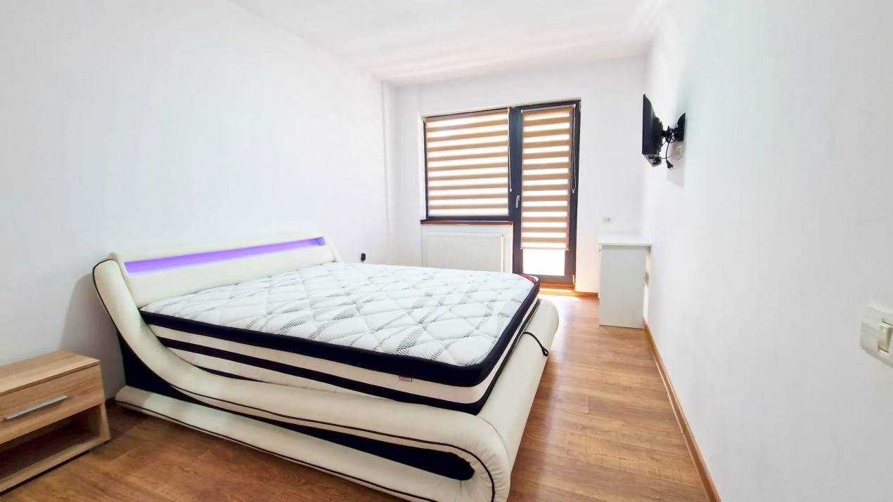 Apartament 3 camere, mobilat si utilat cu parcare