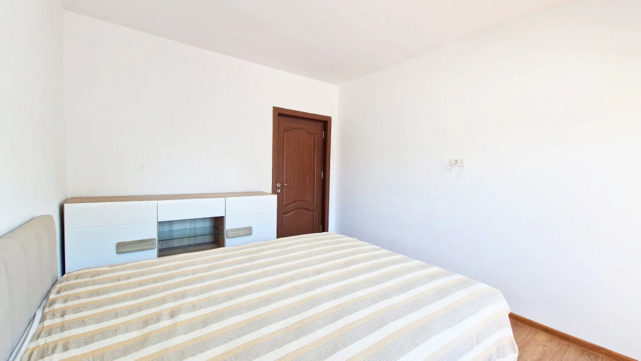 Apartament 3 camere, mobilat si utilat cu parcare