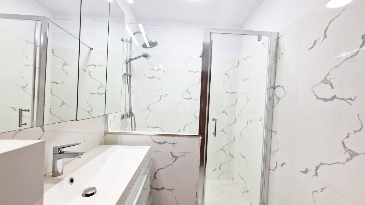 Apartament 3 camere, mobilat si utilat cu parcare