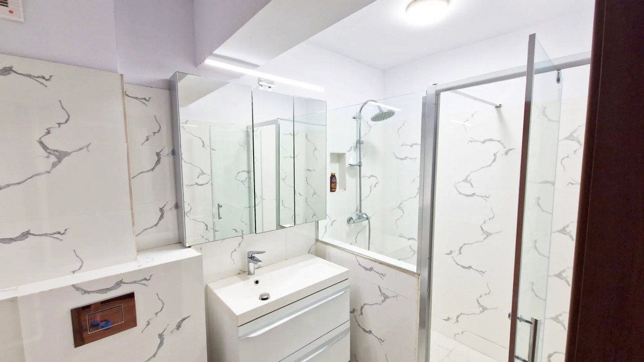 Apartament 3 camere, mobilat si utilat cu parcare