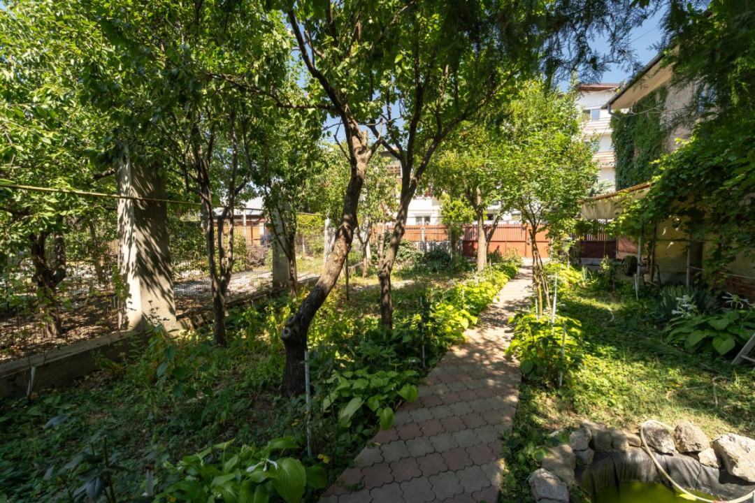 Vilă de vânzare Brâncoveanu, Sector 4 aproape de metrou si parc