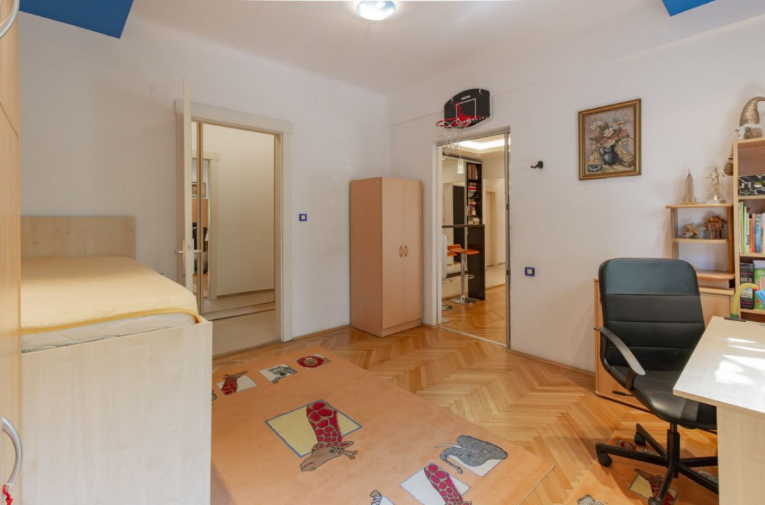 Apartamentul insorit, cu vedere la parc! 3cam-91mp, pe Serban Voda!