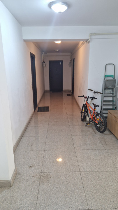 De inchiriat 2 cam. la Plaza Mall - Lujerului - mobilat si utilat