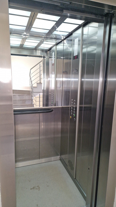 De inchiriat 2 cam. la Plaza Mall - Lujerului - mobilat si utilat