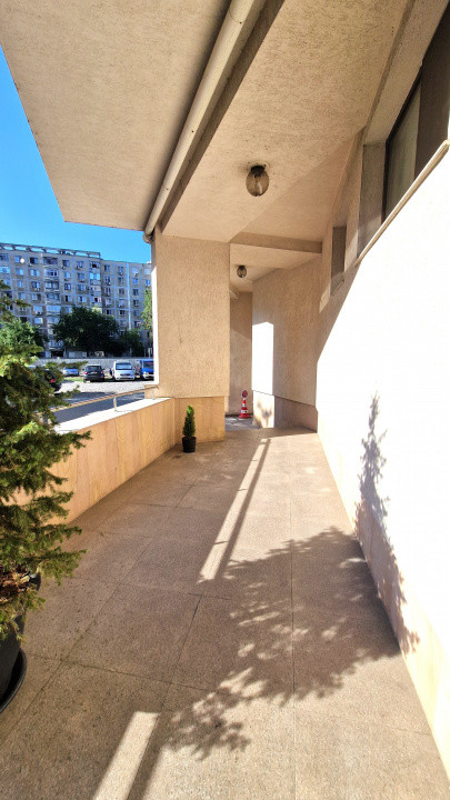 De inchiriat 2 cam. la Plaza Mall - Lujerului - mobilat si utilat