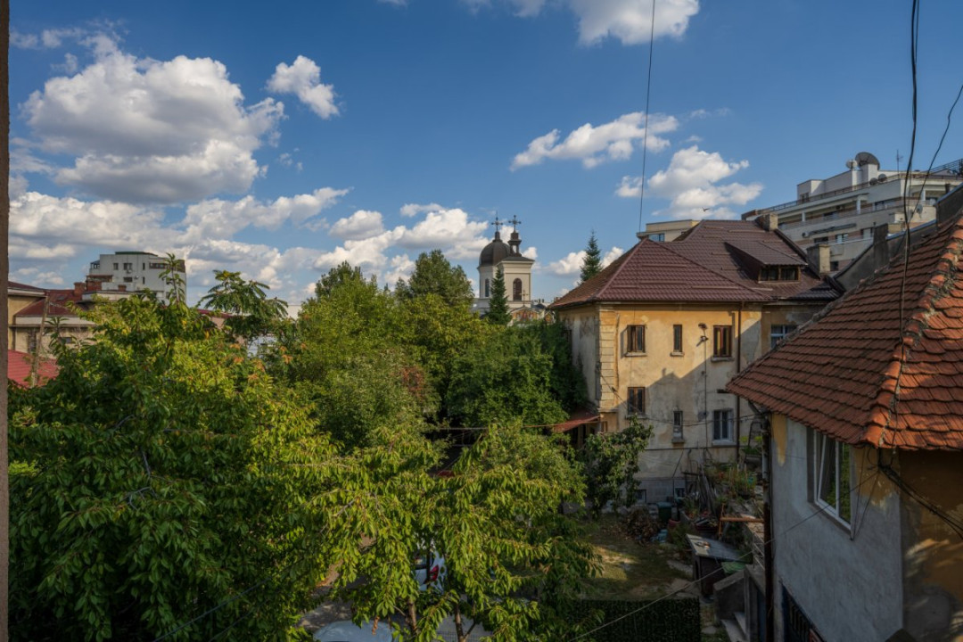 Strada Icoanei - Eminescu, apartament de 3 camere, etaj 1