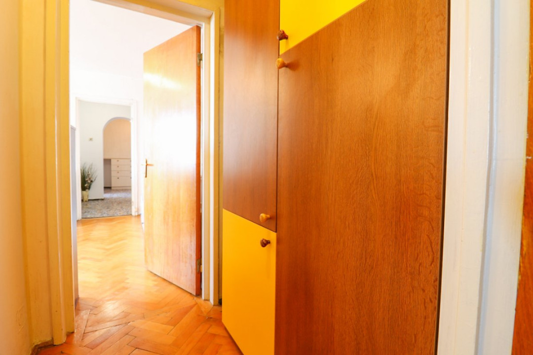 Apartament 3 camere de vânzare | 72 mp | Metrou Parc Bazilescu | Bucurestii Noi