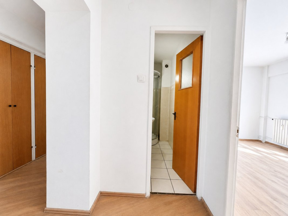 4 camere spațioase 97.5mp | Bloc 2000, etaj 5, 13 Septembrie