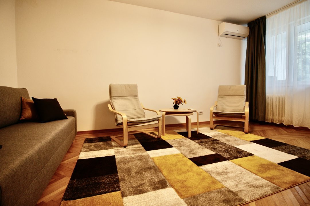 PAJURA-BD. POLIGRAFIEI, APARTAMENT MODERN!