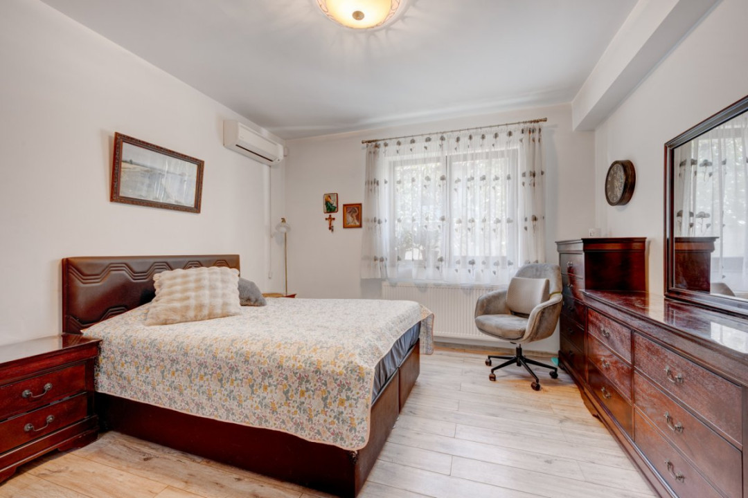 Parter de vilă, 4 camere, 2 băi și grădină 245mp, Parcul Mogoșoaia! 