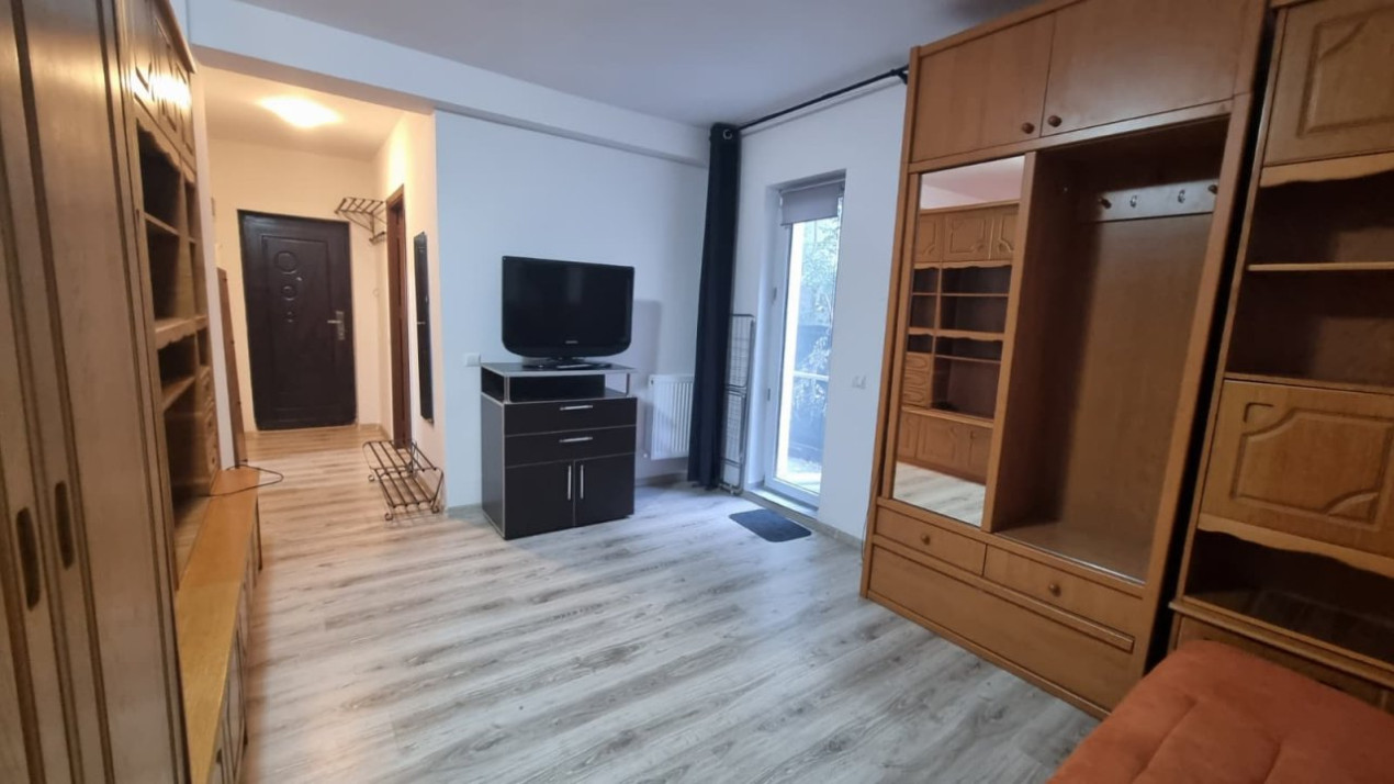 Garsoniera de vanzare cu curte si parcare | Popești-Leordeni