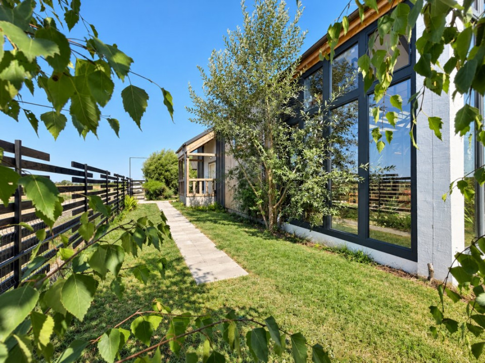 Acasa in natura | Vila contemporana cu autonomie si confort perfect