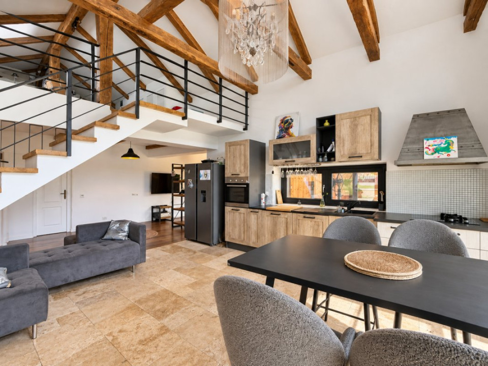 Acasa in natura | Vila contemporana cu autonomie si confort perfect