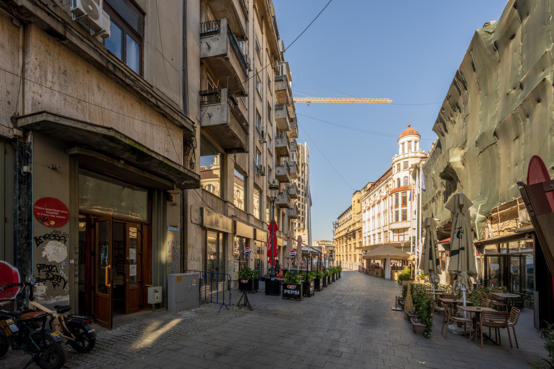 Se vinde Pestera lu' Cantacuzino!