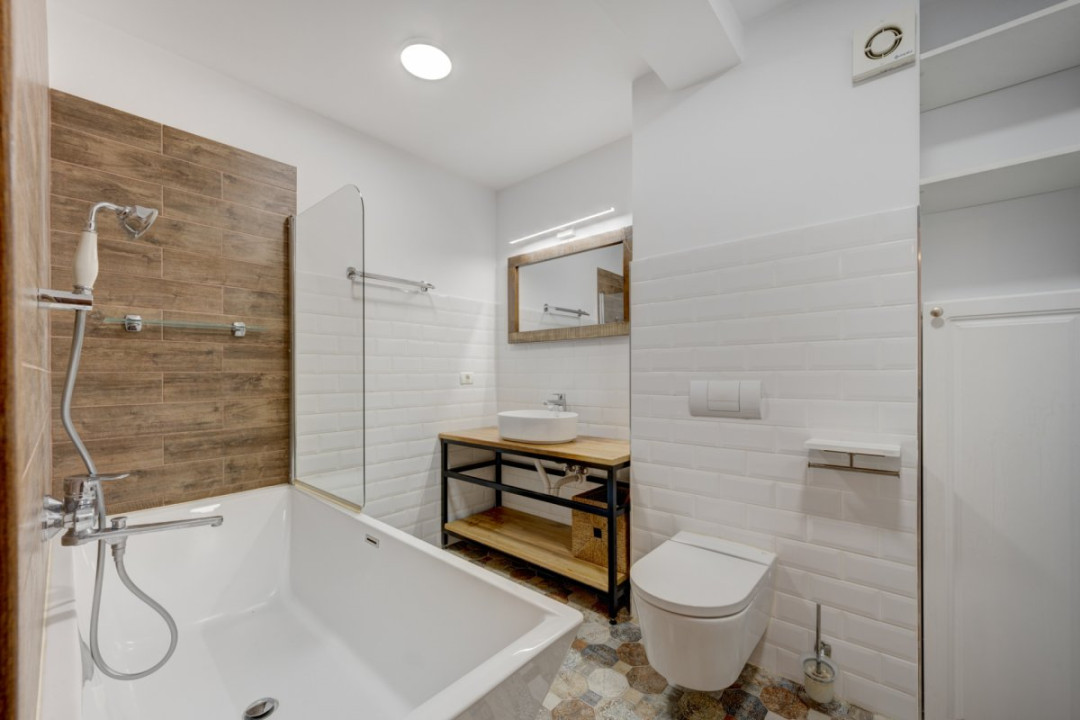 SISESTI, DUPLEX 3 CAMERE 78 MP, ETAJ 2+3, LOC PARCARE SUBTERAN, LA CHEIE!