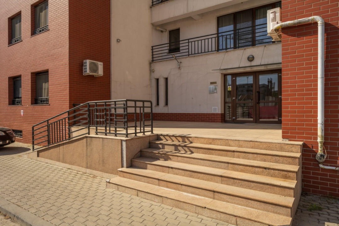 SISESTI, DUPLEX 3 CAMERE 78 MP, ETAJ 2+3, LOC PARCARE SUBTERAN, LA CHEIE!
