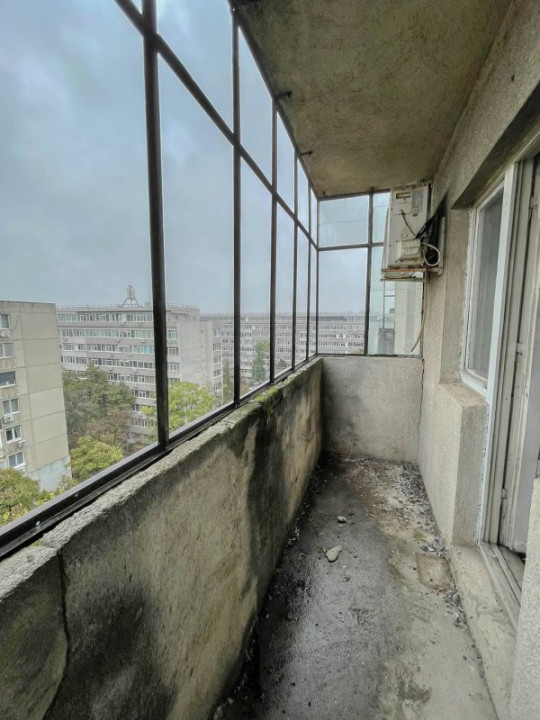 Crangasi-apartament 2 camere,decomandat,la 14 min de Metrou,an 1984